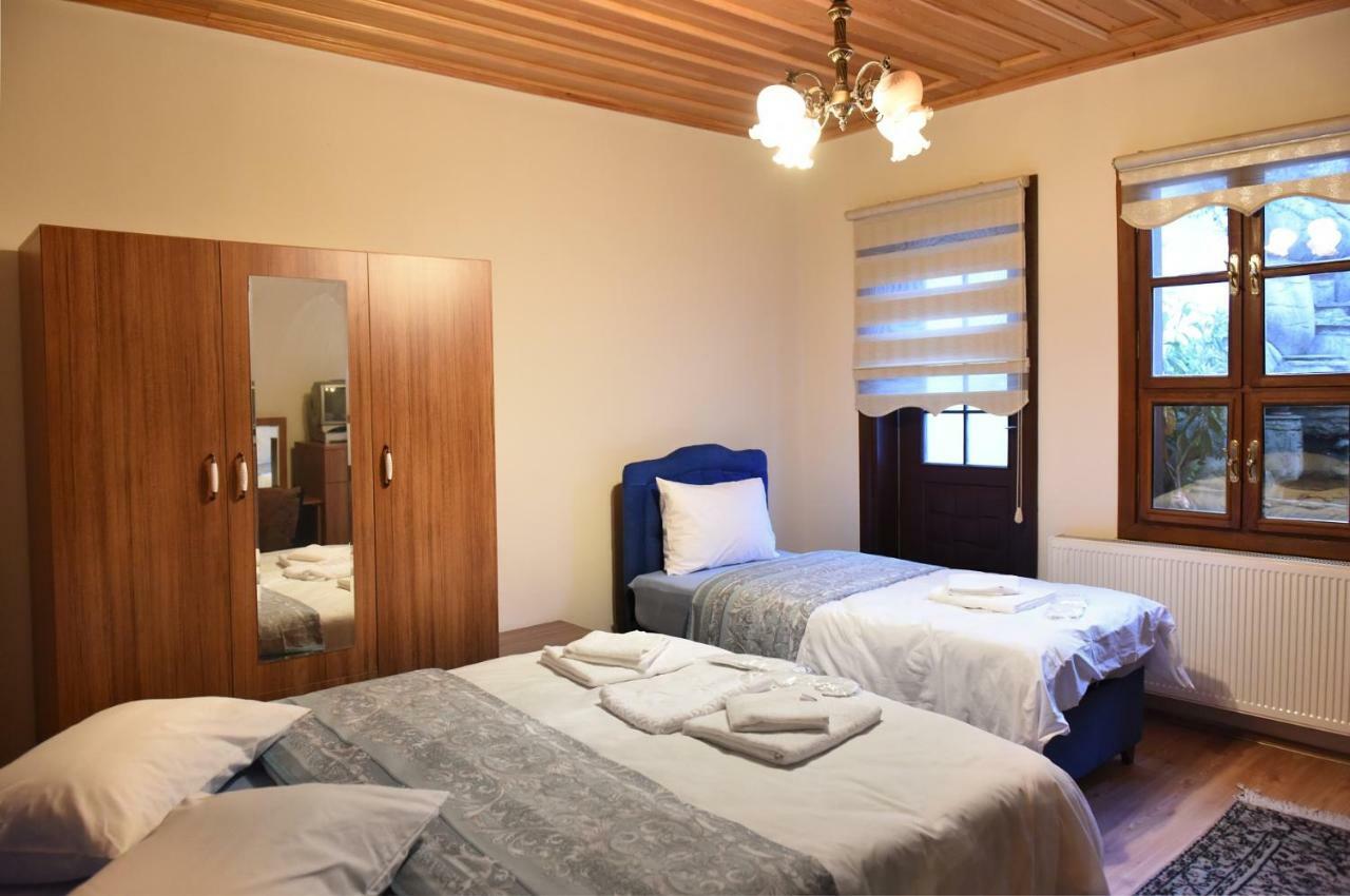 Oez Butik Otel Antik Kent Myrleia Mudanya Eksteriør billede